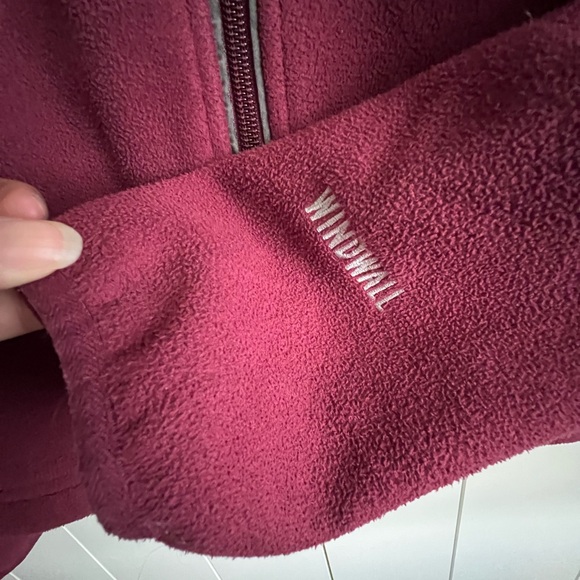 The North Face | Windwall | boysenberry | zip up | 3 pockets | XS | fleece |coat - Picture 3 of 6